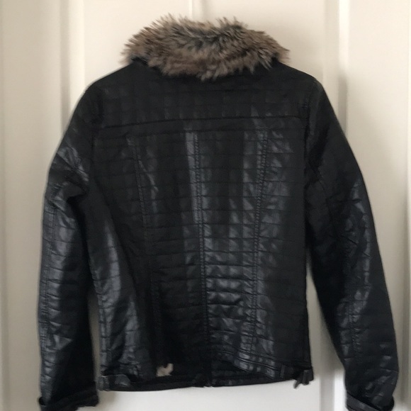 Ci Sono Quilted Jacket - Picture 2 of 4